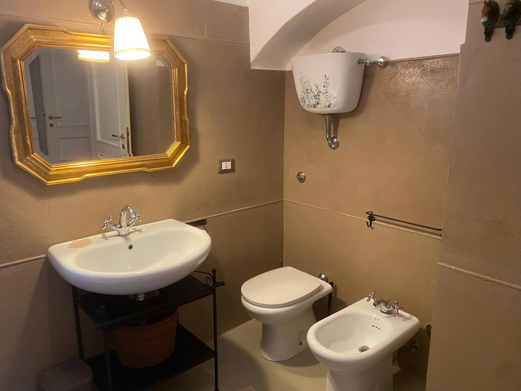 Tower House Acquario Apartment *